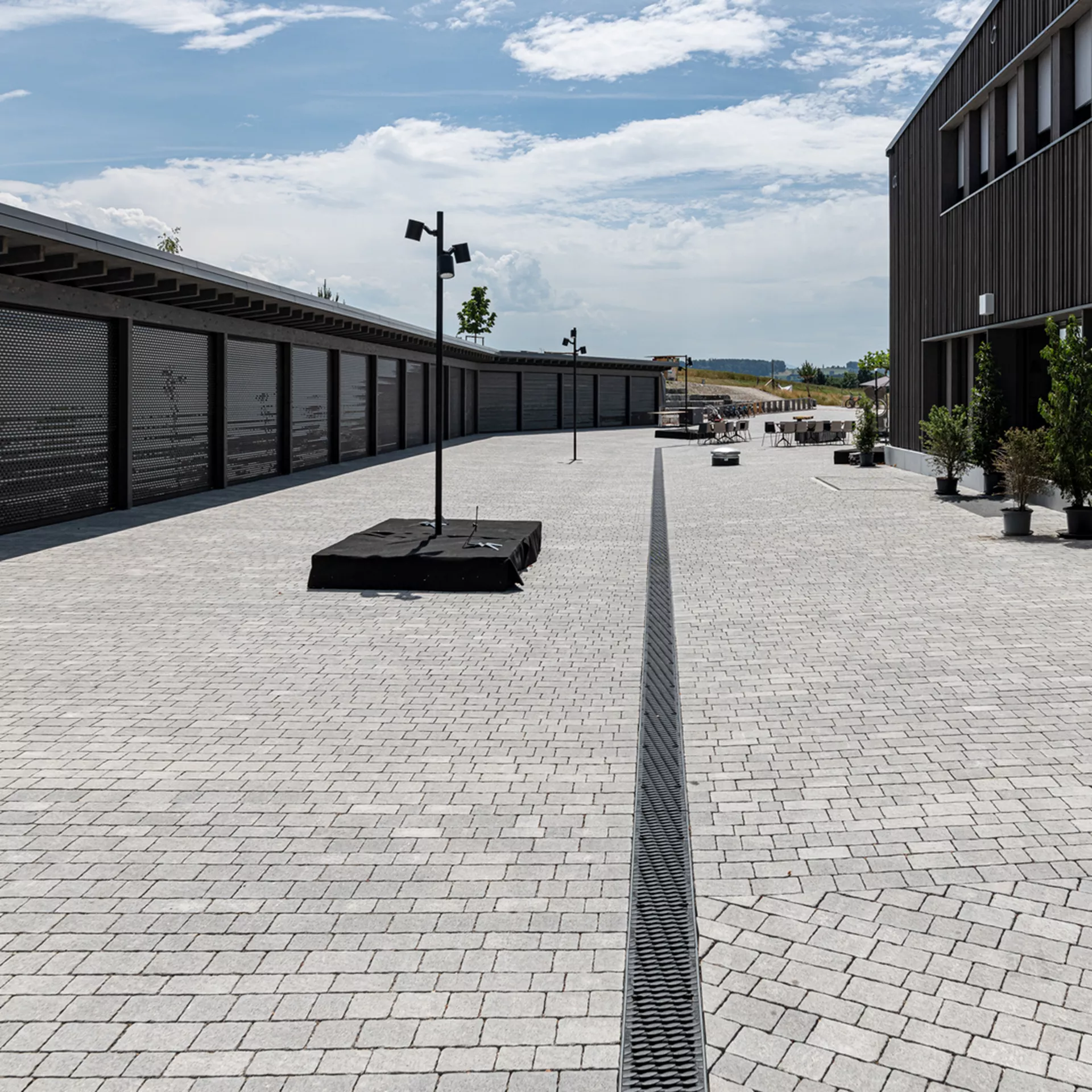 Pavé FRIEDA<sup>®</sup> FORTE  arêtes cassées