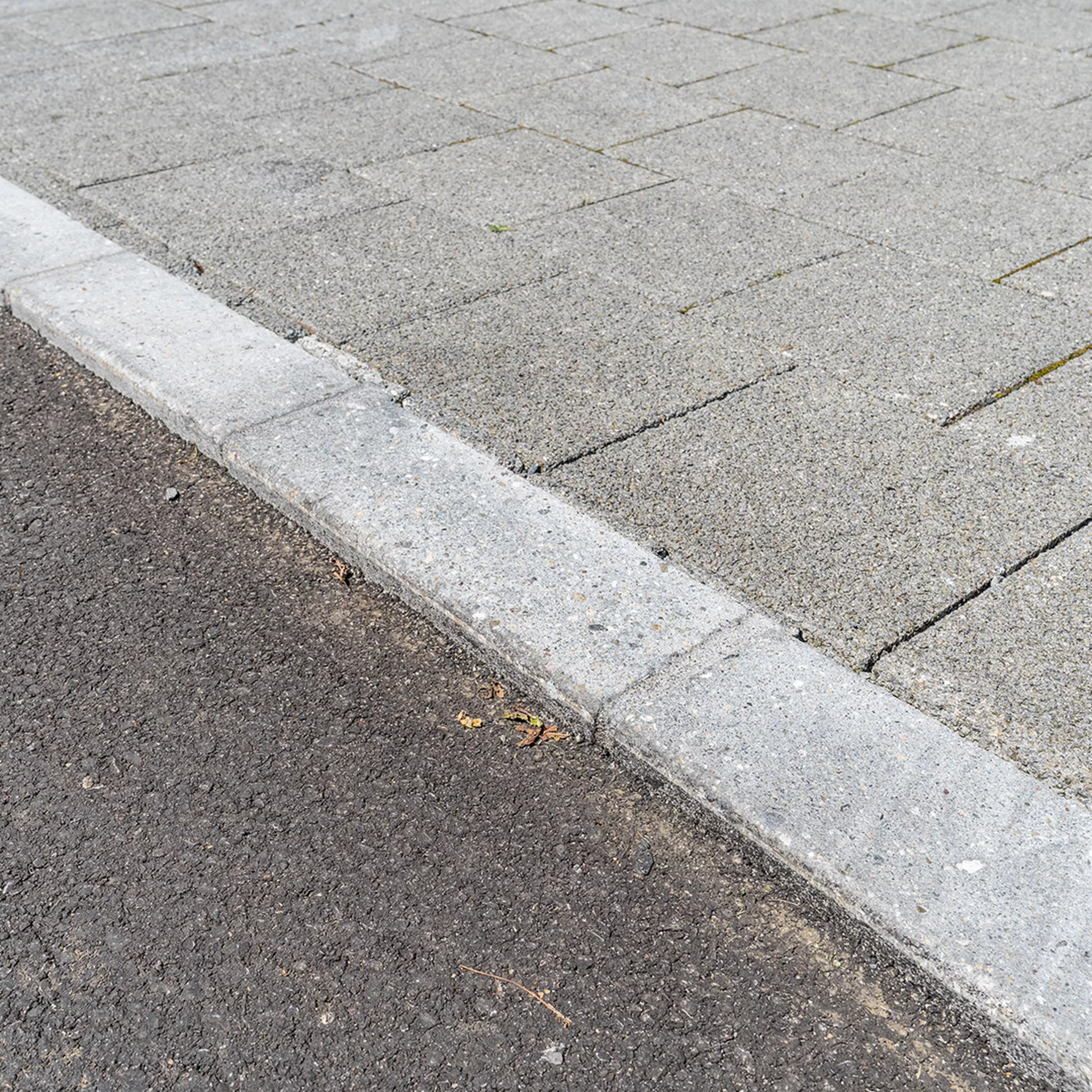 Rand- und Schalenstein HQR