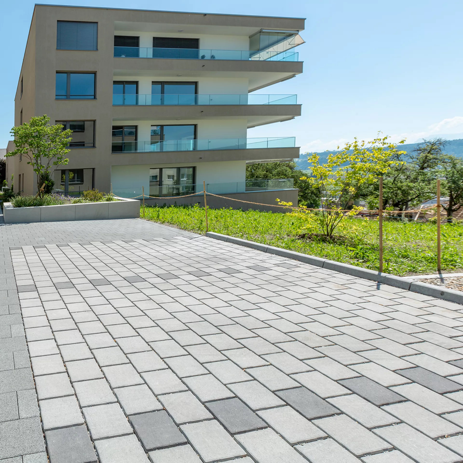 CARENA<sup>®</sup> SPLITT Ökosteine gefast