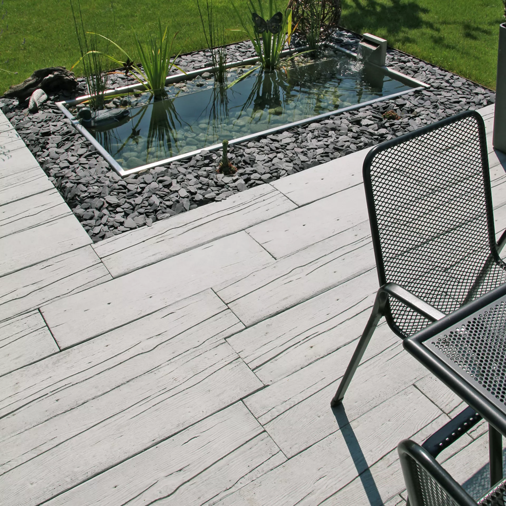 LENIA Gartenplatten mit Holzstruktur