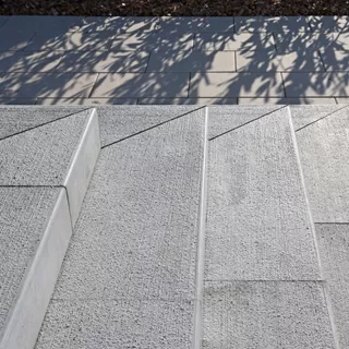 Marches d'escalier pleines FROSTA LEGER