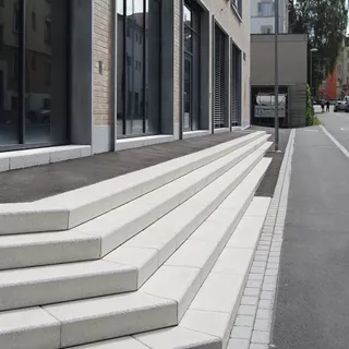 FINALGO VILLA Vakuum Blockstufen gefast gestrahlt