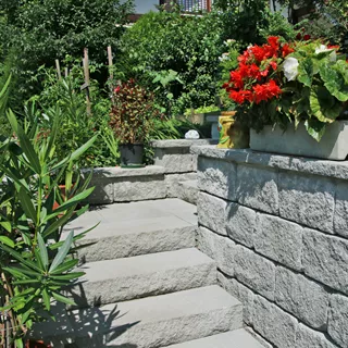 SANTURO<sup>®</sup> Blockstufen gefast gestrahlt