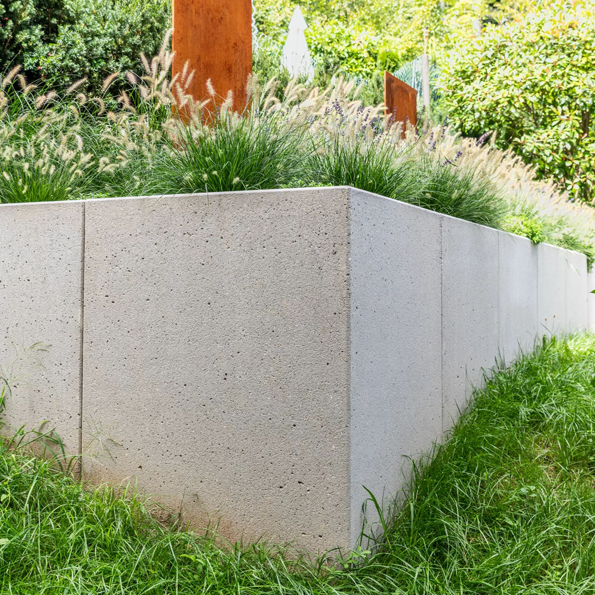 ROZTEC<sup>®</sup> MIDI Winkelplatten gestrahlt