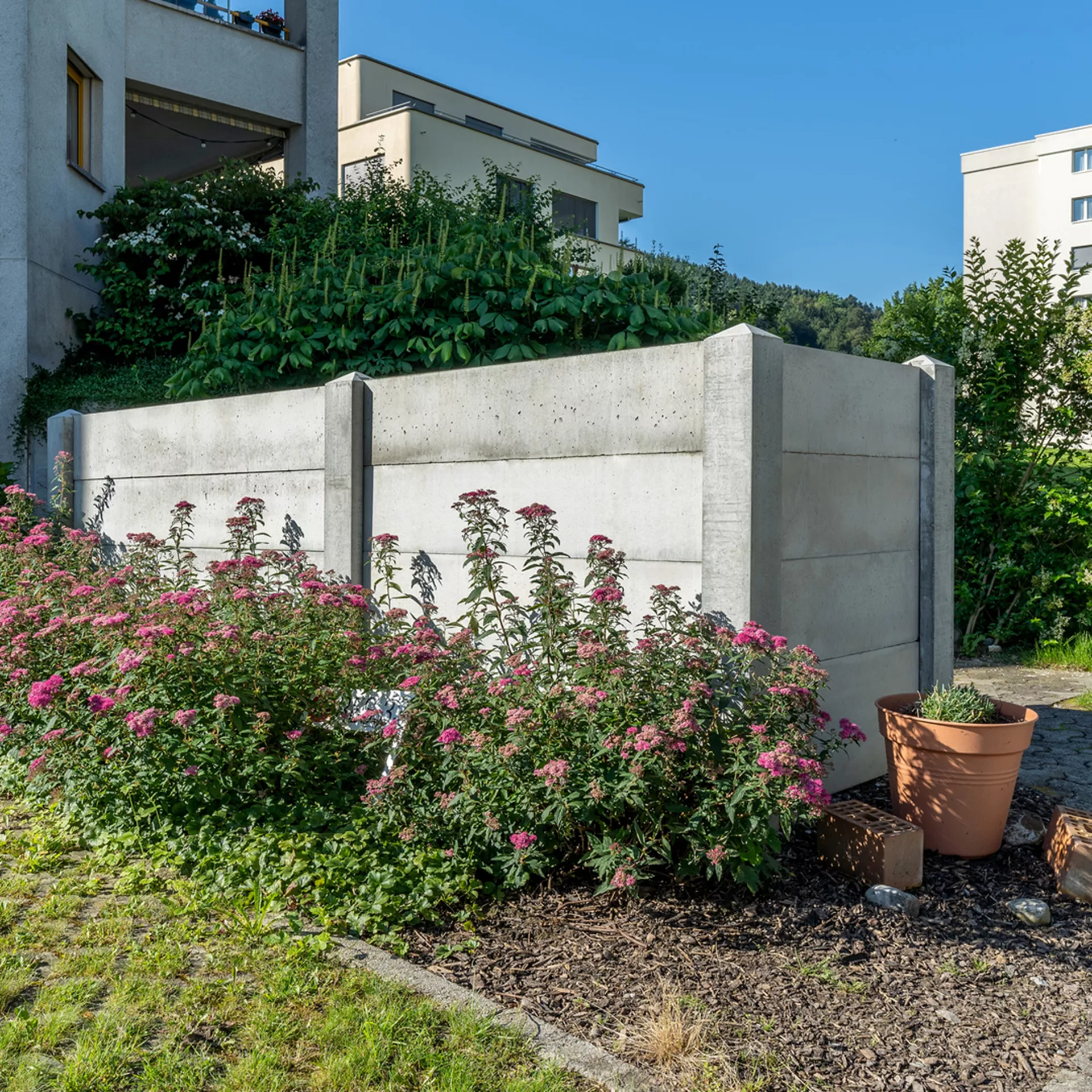 Pfosten zu Betonbretter