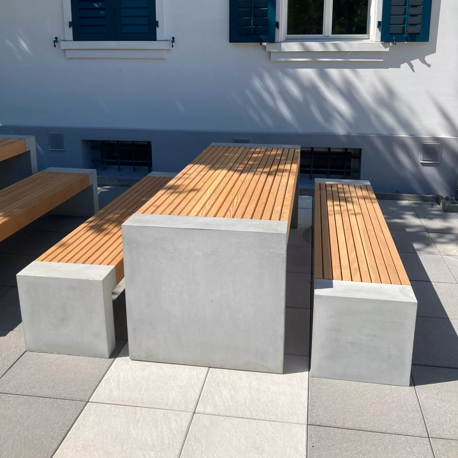 INTERMEZZO<sup>®</sup> Tisch und Bank Corner