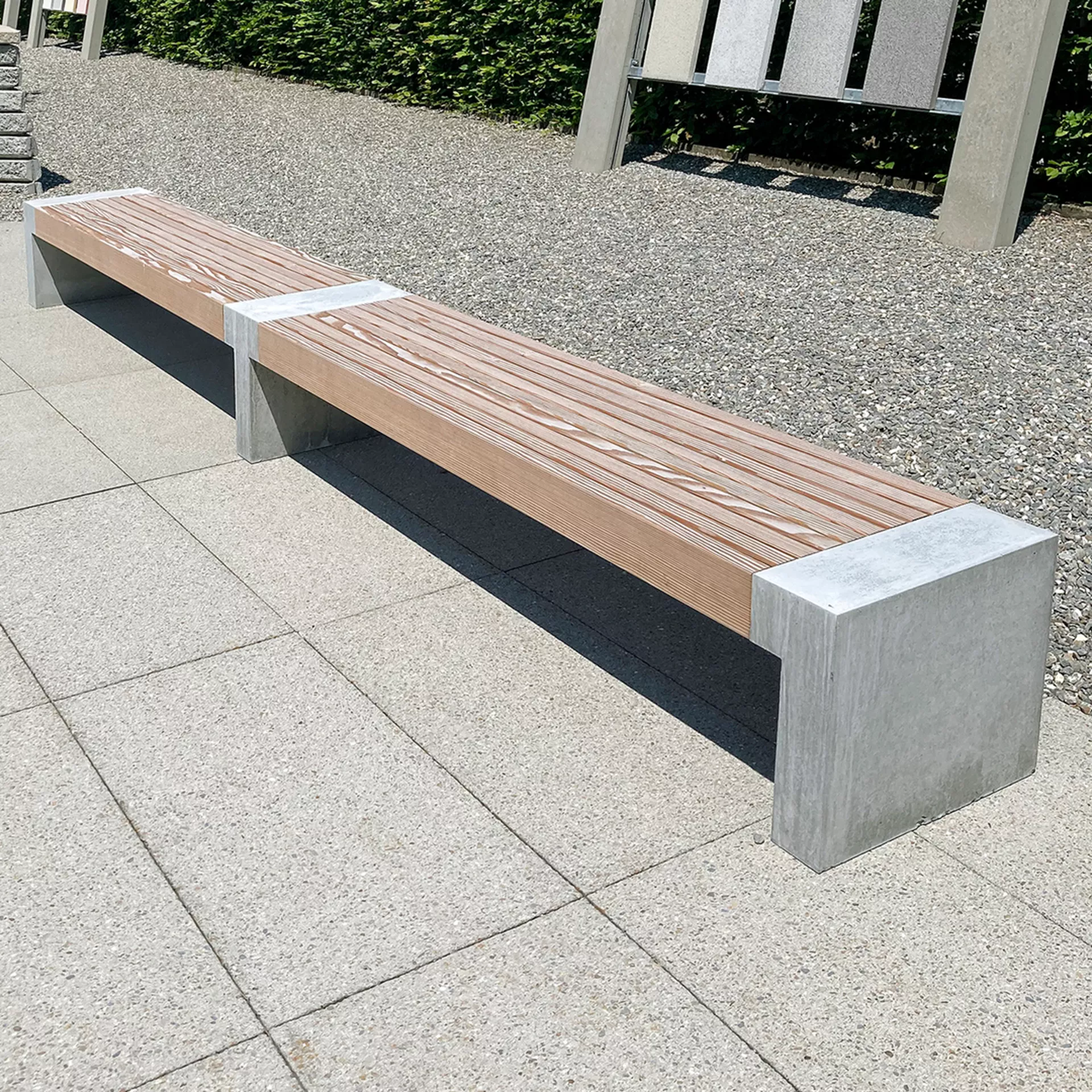 INTERMEZZO<sup>®</sup> Tisch und Bank Corner