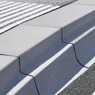 CREACCESS<sup>®</sup> Bordsteine für Bushaltestellen