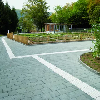 CARENA<sup>®</sup> Sicherheitsliniensteine