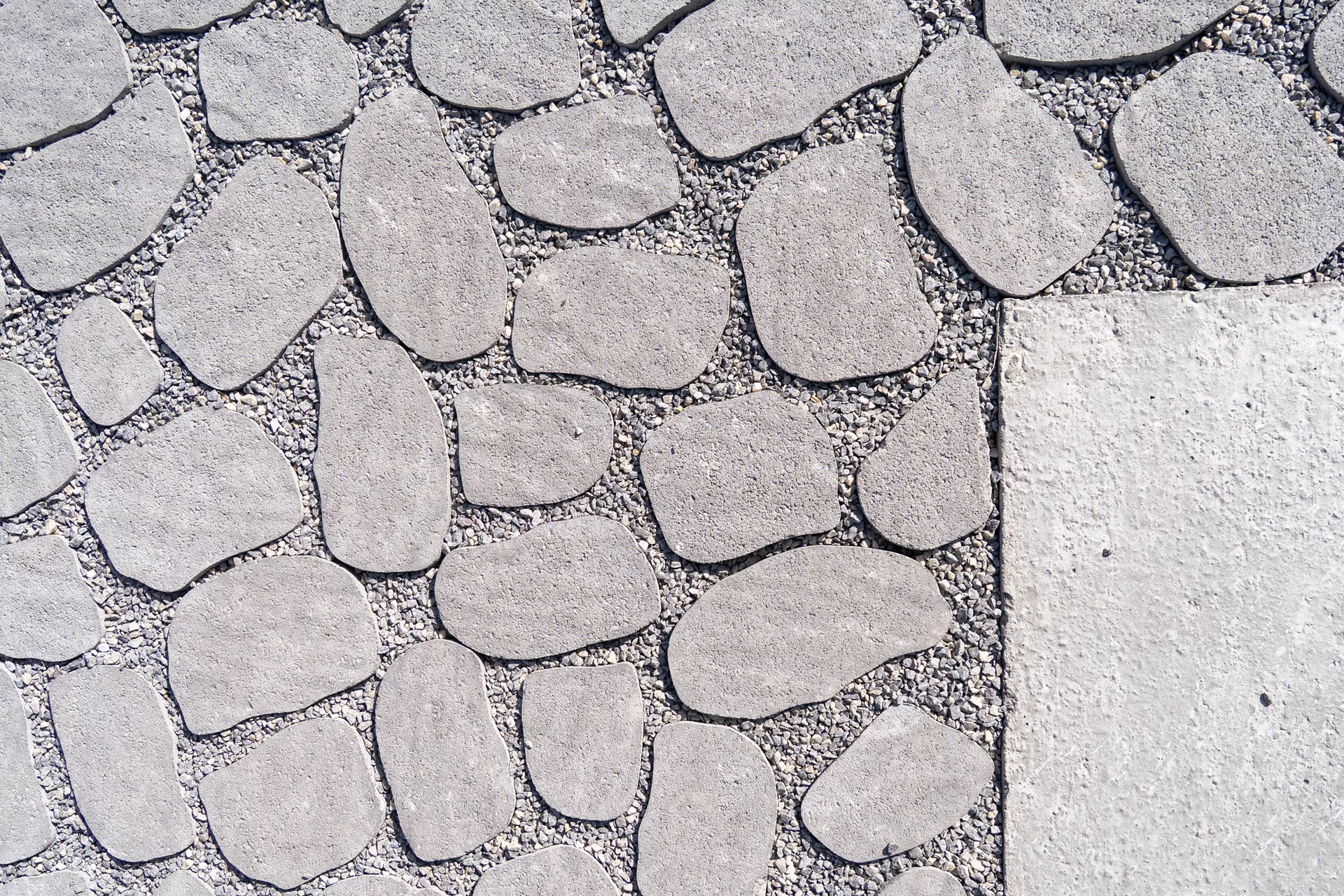 ARENA<sup>®</sup> Seno Rasensteine