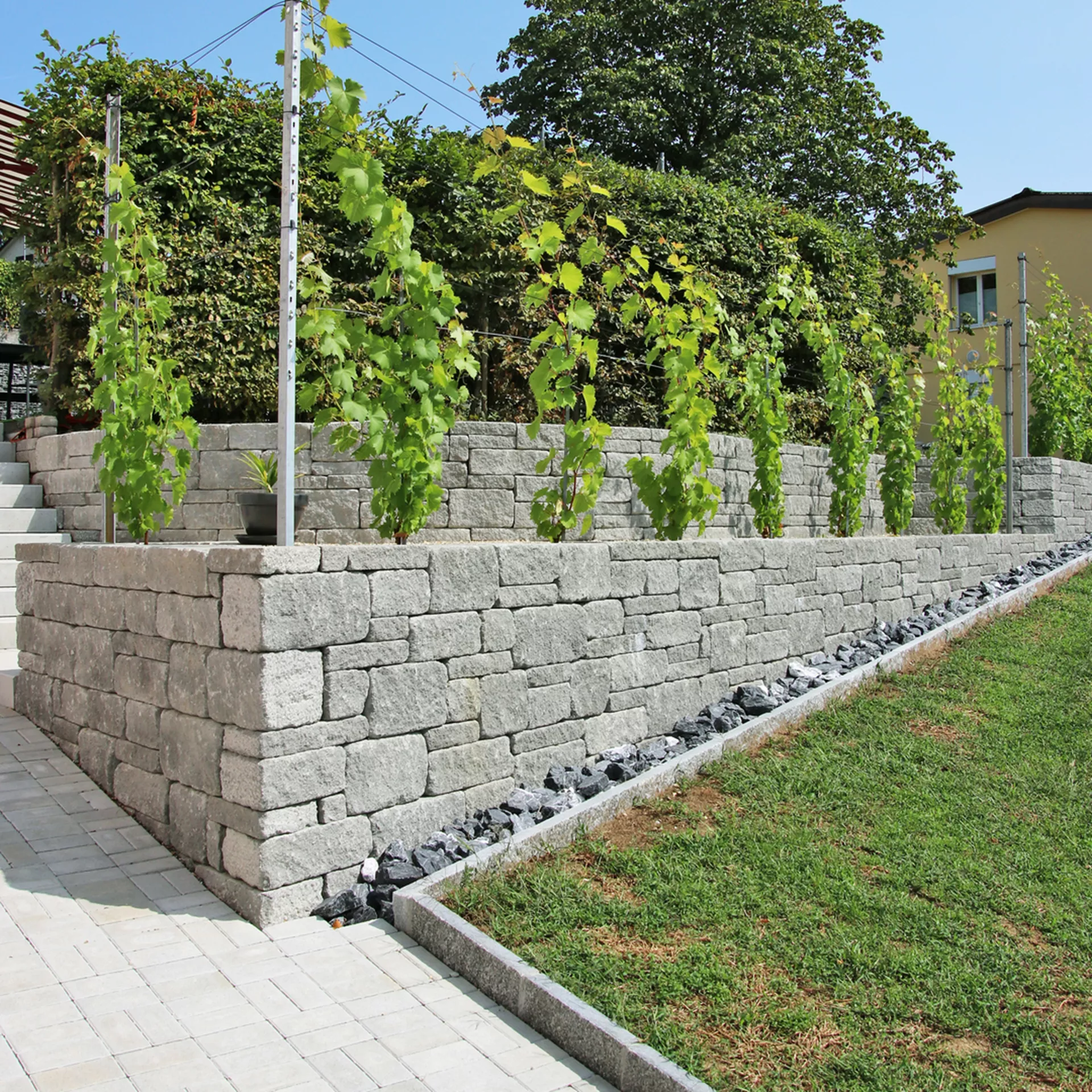 SANTURO<sup>®</sup> Landhausmauer