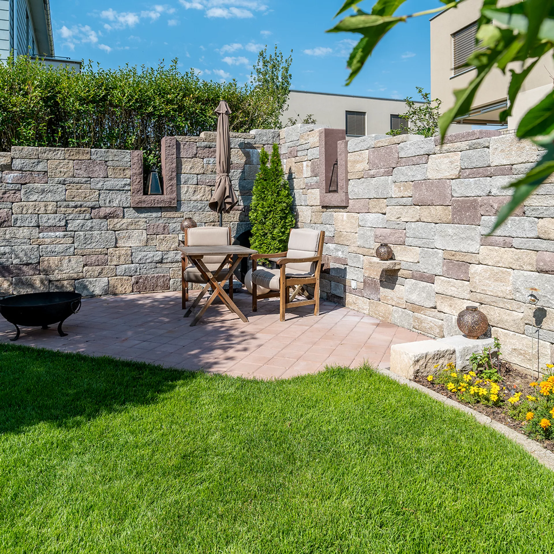 SANTURO<sup>®</sup> Burgruinenmauer