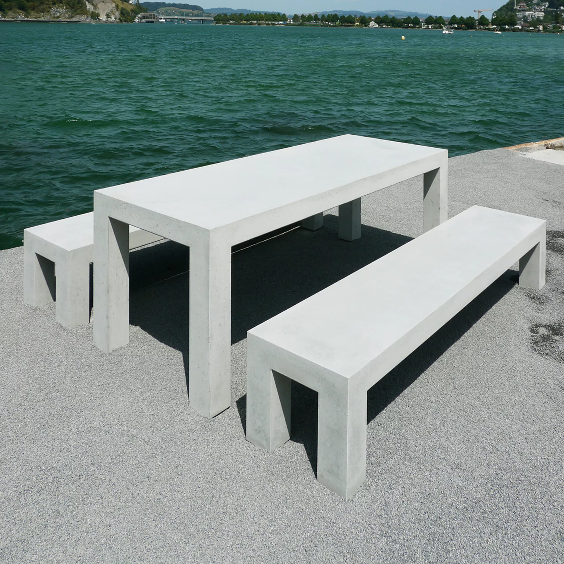 INTERMEZZO<sup>®</sup> Tische und Bänke light