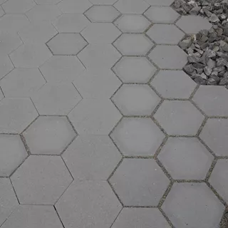 OMEGA<sup>®</sup> Sechseckpflastersteine fein gefast glatt