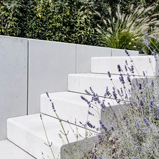 PARADISO Blockstufen