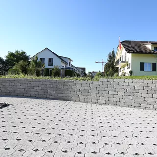 CUATRO Keilmauersteine